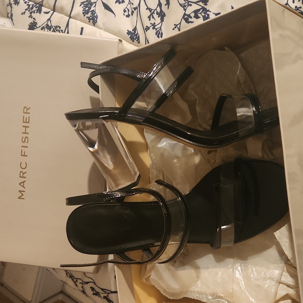 Marc fisher clear and black block heels size 8.5 worn once